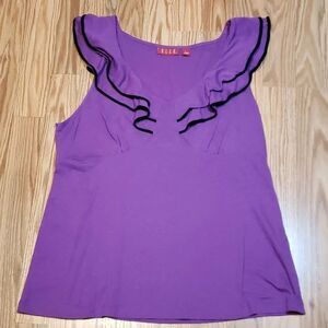 Elle Ruffled Sleeveless Top